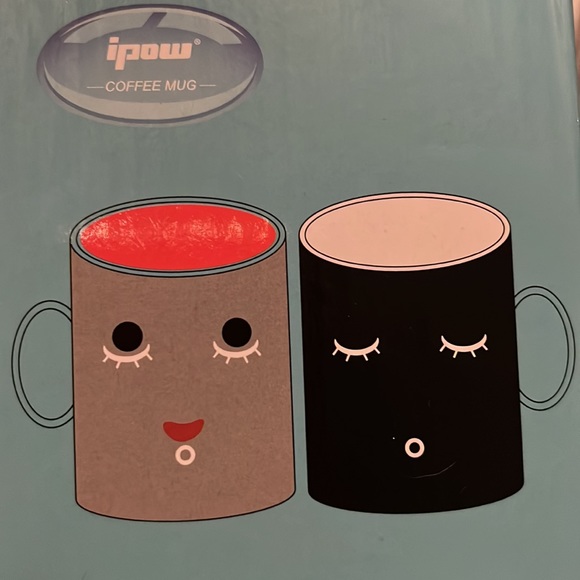 Set of 2 color changing coffee mugs - Picture 2 of 5